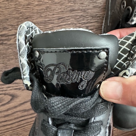 Girls Pastry Love High Tops - Picture 6 of 13